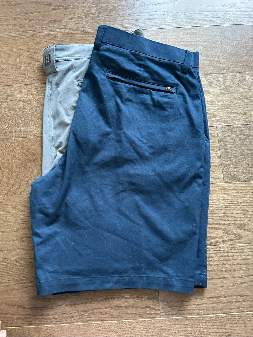 Lot of 2 Men's Golf Shorts 36: FootJoy Performance Grey & Banana Republic Navy
